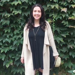 Meet your Posher, Megan