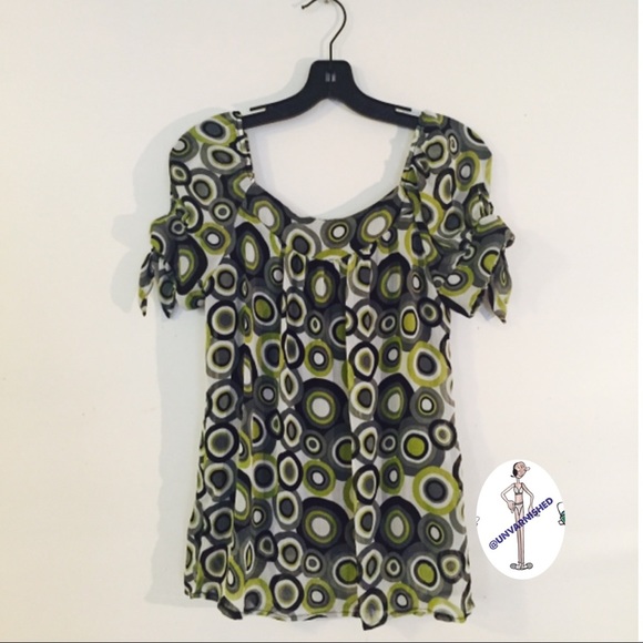 Ninety Sheer Peasant Top - Picture 1 of 5