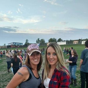 Meet your Posher, Lindsey