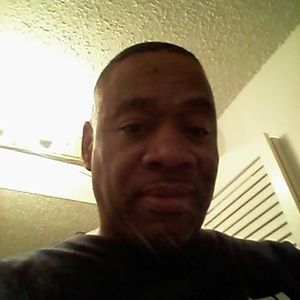 Meet your Posher, Kenneth