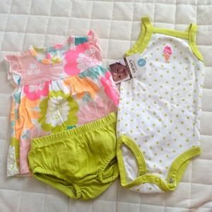 Carter's 3 Piece Set.