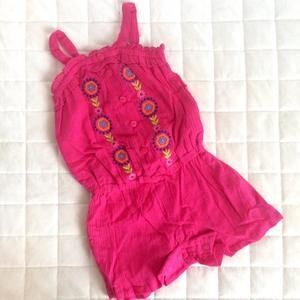🌸 Pink Romper.