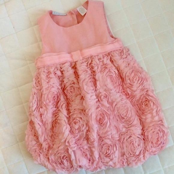 Rosette blush dress. - Picture 1 of 4