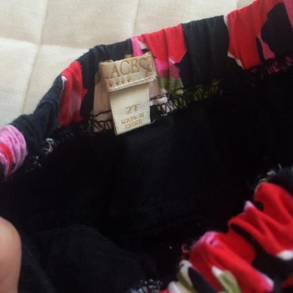 Children's Place Skirt. - Picture 3 of 3