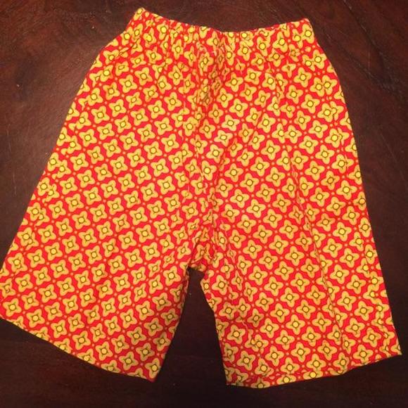 Tank & Leggings Set. - Picture 4 of 4