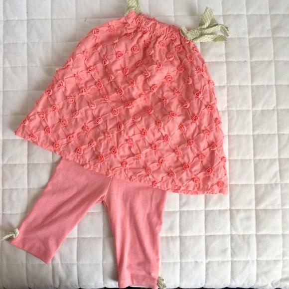 Coral set.