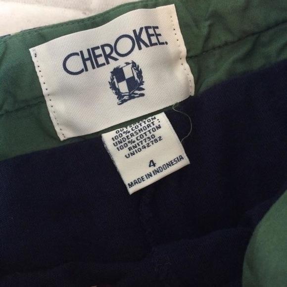 Cherokee plaid skirt - Picture 2 of 3