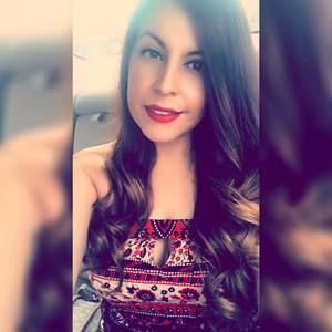 Meet your Posher, Mariloly