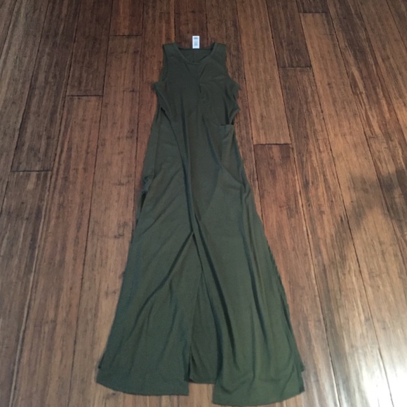 *LAST LARGE [HOST PICK] Olive Ribbed Cutout Dress - Picture 3 of 4