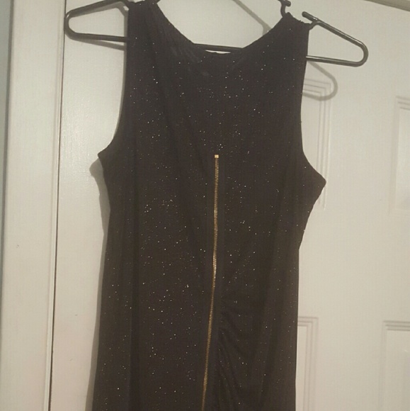 Ana, size S glitter top with zipper in back - Picture 2 of 2
