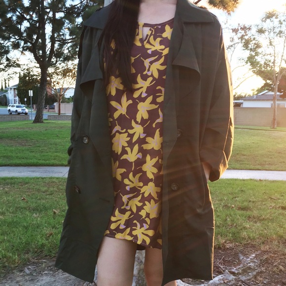 Oversized draped green military trench jacket - Picture 4 of 4