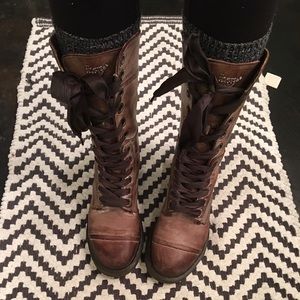 Dr. Martens Boots😍