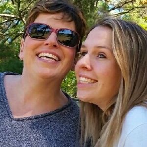 Meet your Posher, Joni