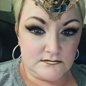 Meet your Posher, Christa