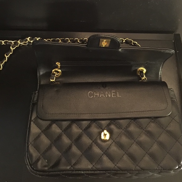 Classic Black Chanel Purse - Picture 3 of 4