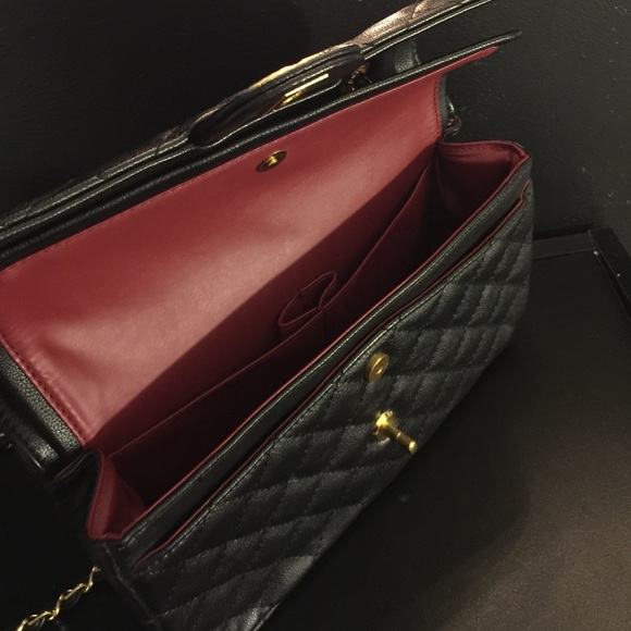 Classic Black Chanel Purse - Picture 4 of 4