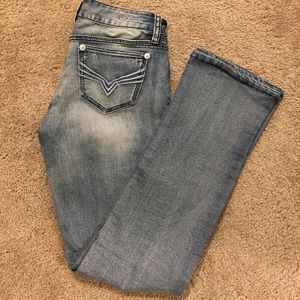 Brand new!  Guess straight leg jeans