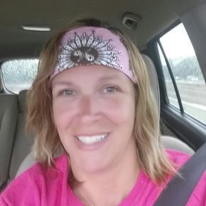 Meet your Posher, Kelly