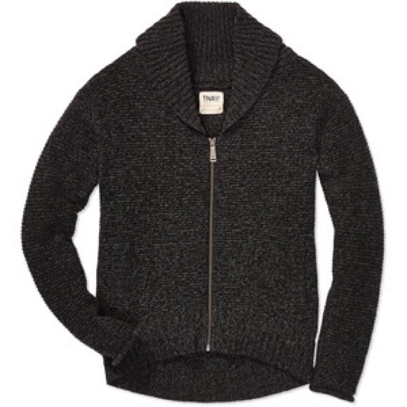 TNA wool sweater in great shape salt/pepper color