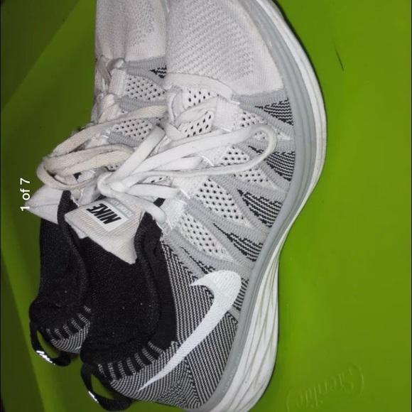 Kendall Jenner Nike Fly Knit