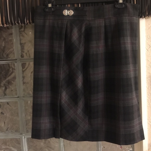 Plaid designer skirt - Picture 1 of 3
