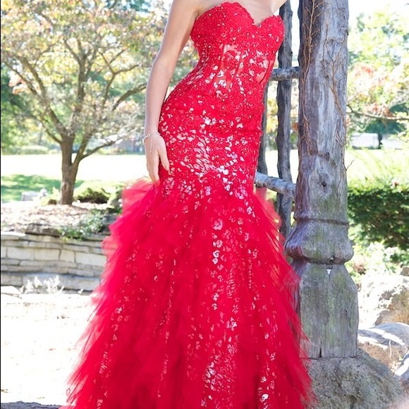 Red jovani prom dress