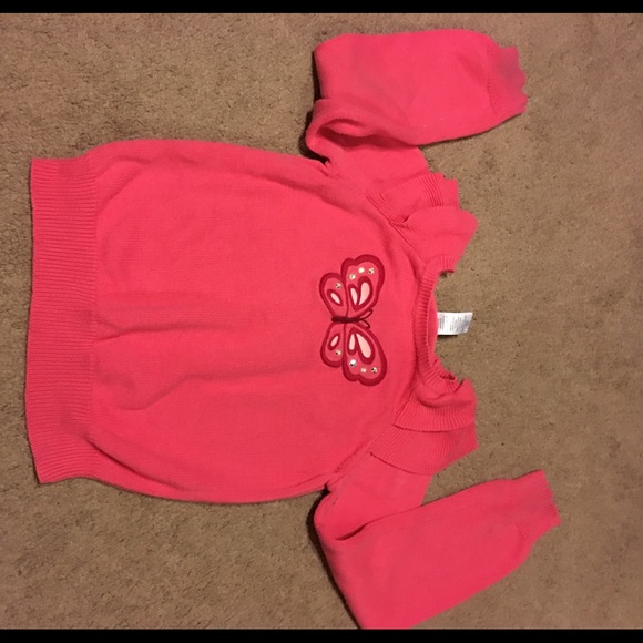 Super cute girls sweater