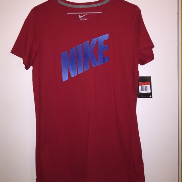 Nike Slim Fit T-Shirt - Picture 1 of 2