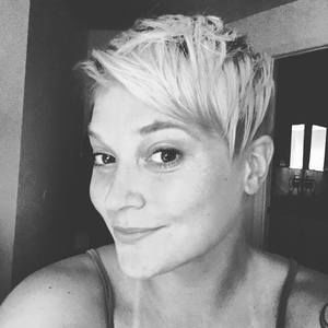Meet your Posher, Renee