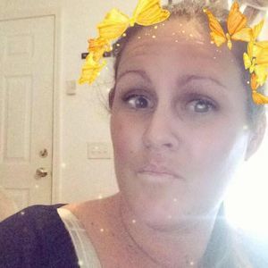 Meet your Posher, Valerie