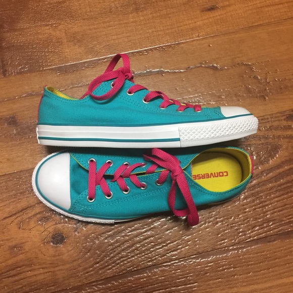 NWOT Converse All Stars