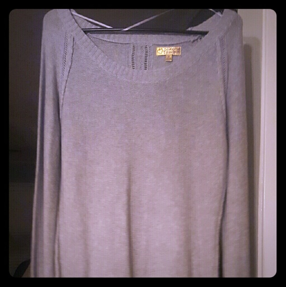 Vera Wang, NEVER WORN!! - Picture 1 of 3