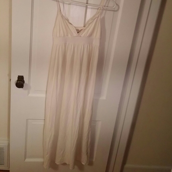 ❌Sold❌Brand New Victoria's Secret Creamy Nighty