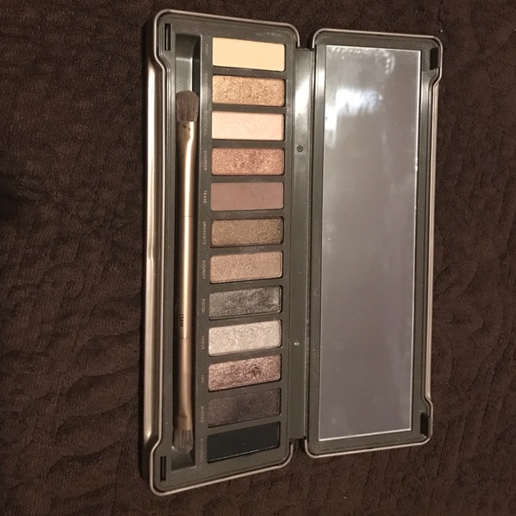 Naked pallet 2 used about 3 times