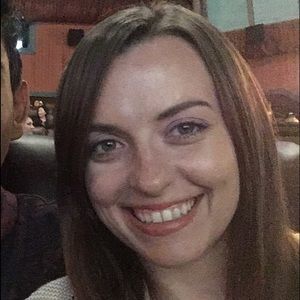 Meet your Posher, Alisa