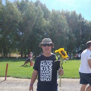 Meet your Posher, Robert