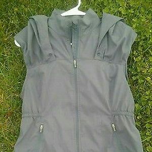 Lululemon running vest