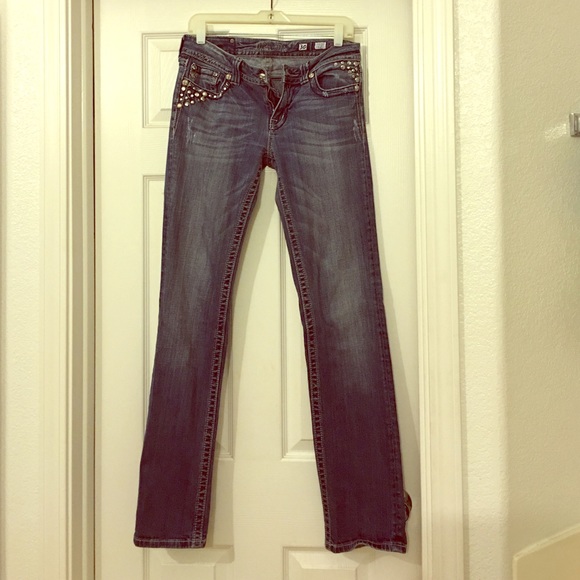 Miss Me Jeans / used but still in good condition.