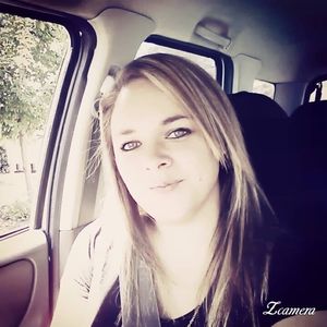 Meet your Posher, Kellie