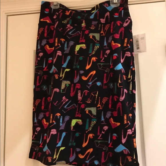 Lularoe High Heel Cassie XL