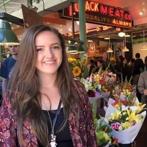 Meet your Posher, Raquel