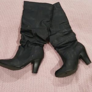 Body central black slouchy boots sz 9