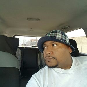 Meet your Posher, Antonio