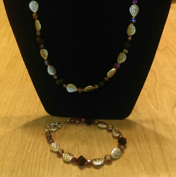 Handmade bracelet, necklace and earrings - Picture 2 of 4