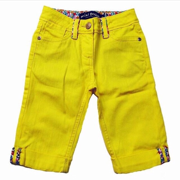 NWOT Mini Boden 3yr ✨BRIGHT✨ yellow shorts