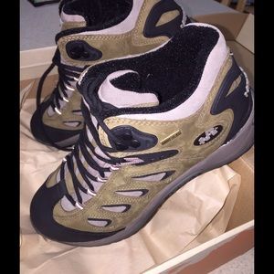 Merrell reflex mid gore Tex boots