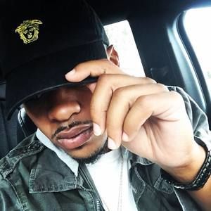 Meet your Posher, Johnathan