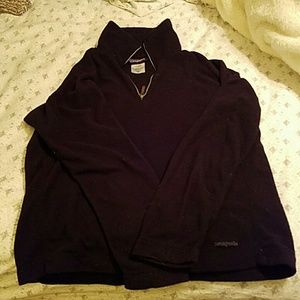 Patagonia fleece, quarter zip