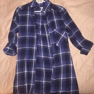 Long blue and white flannel