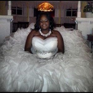 Meet your Posher, Shamika